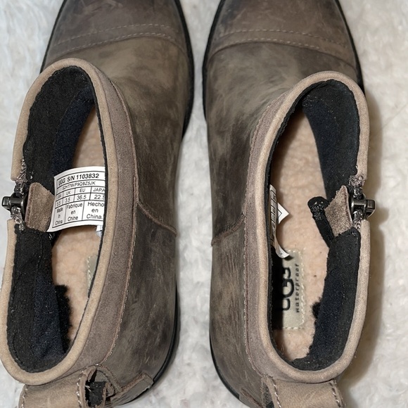 NWOT UGG Attell boot in Mole color. 5.5 - Picture 8 of 12